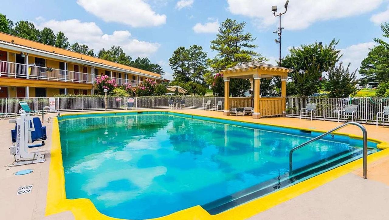Magnuson Hotel Little Rock South Экстерьер фото
