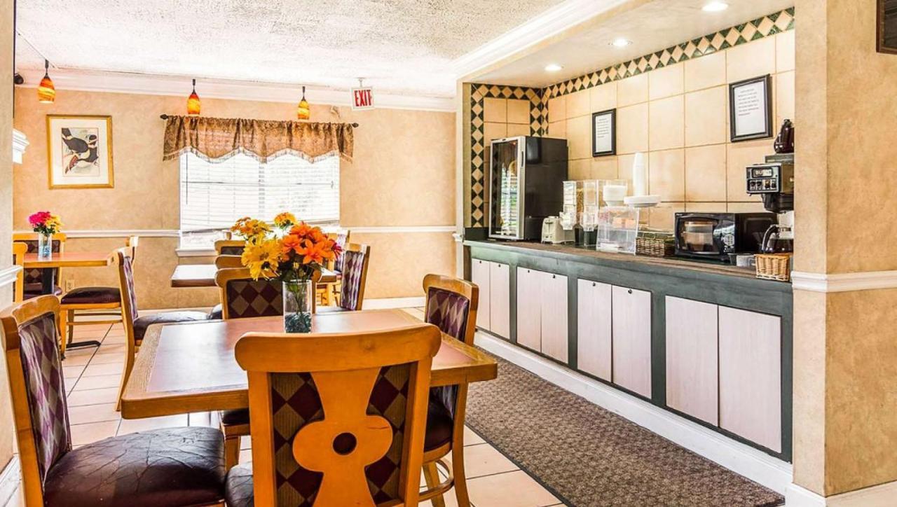 Magnuson Hotel Little Rock South Экстерьер фото