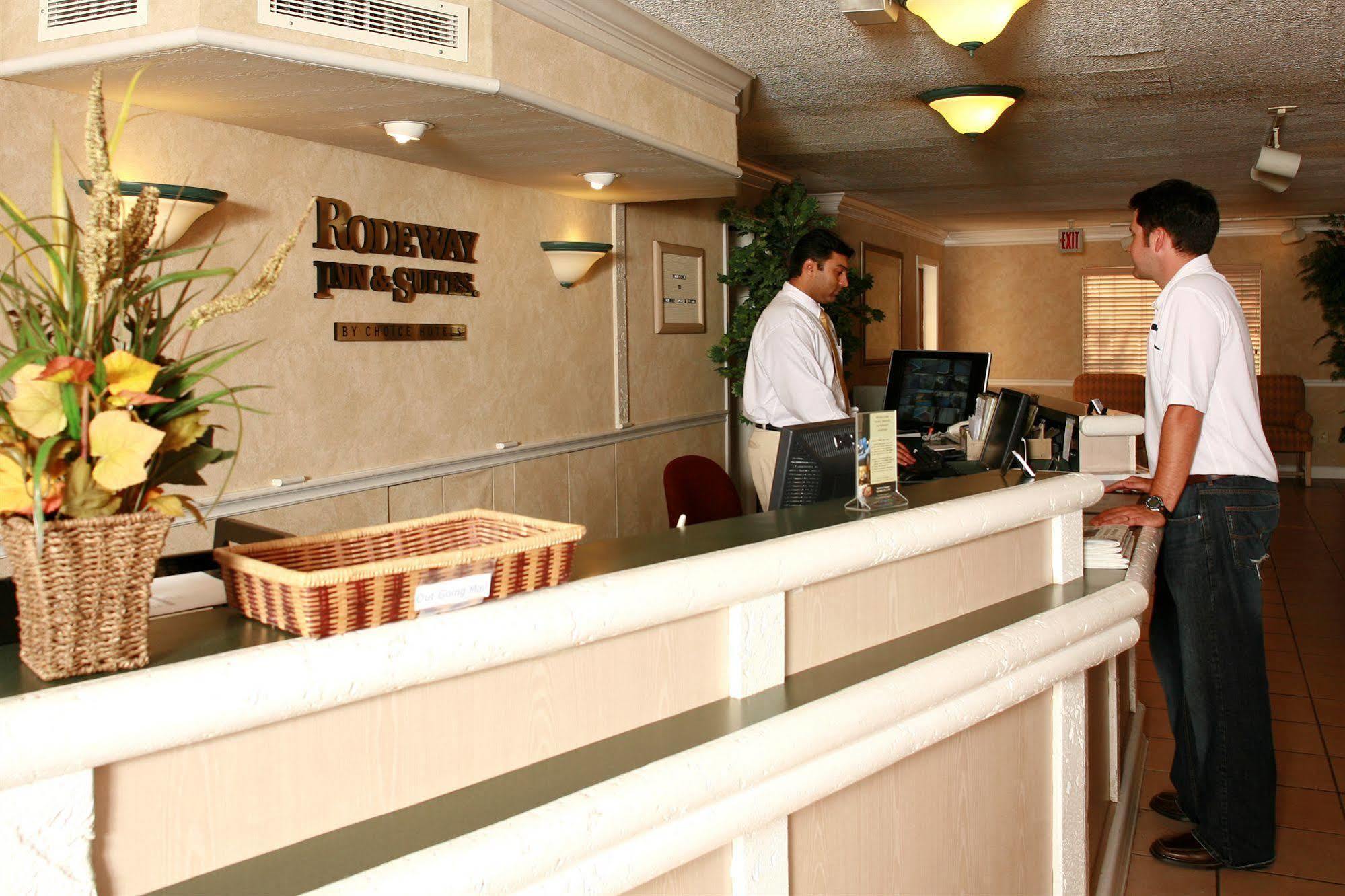 Magnuson Hotel Little Rock South Интерьер фото